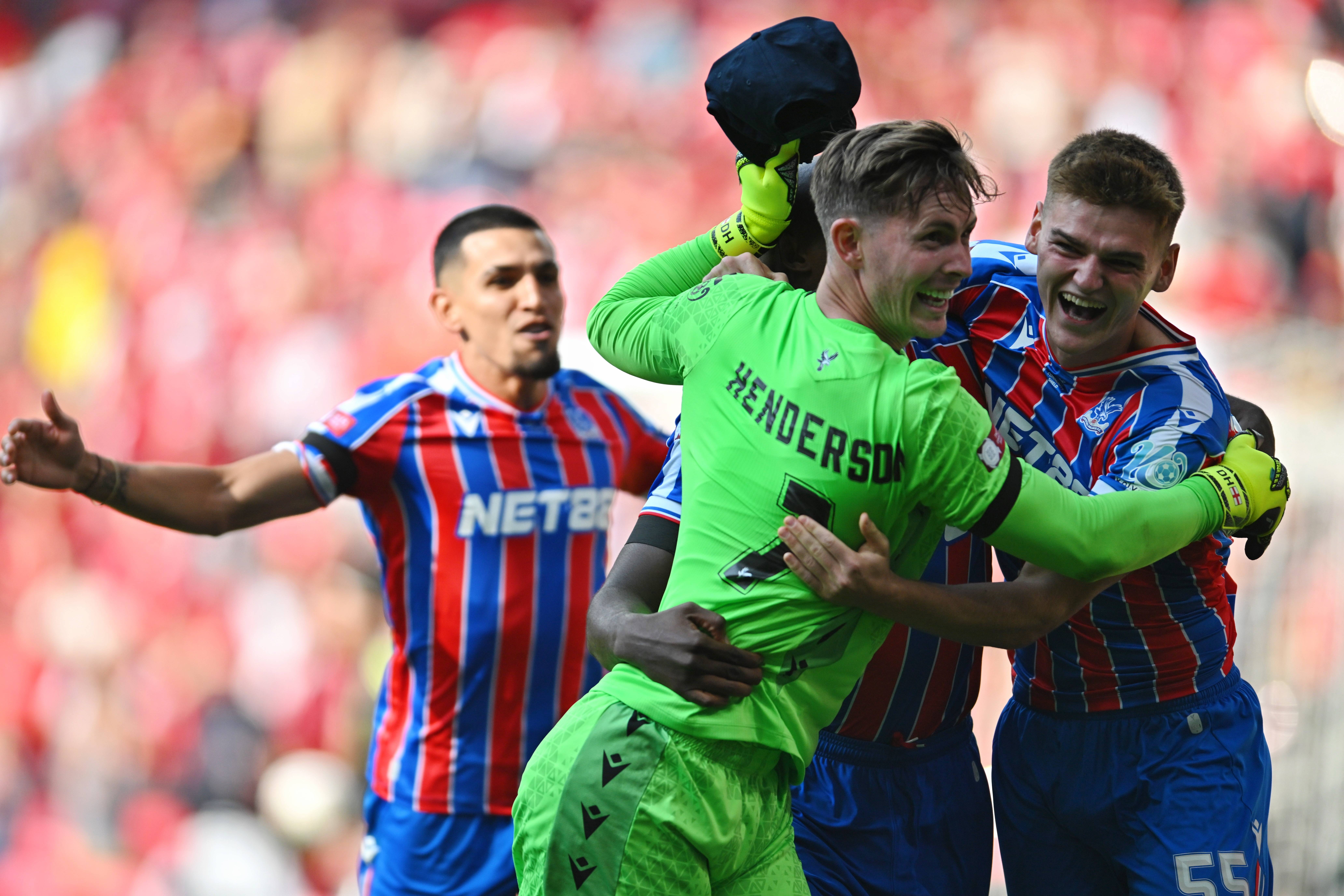 奇异果-冲刺阶段利物浦绝杀压哨：欧联节点到来，悬念犹存，团队化学反应显著的简单介绍