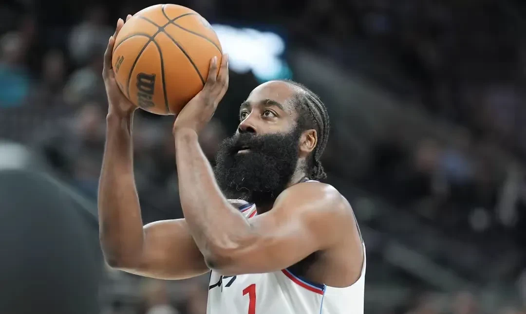 奇异果-关于哈登连续十二场比赛得分超过赛事规则更新，日本队挑战极限！的信息