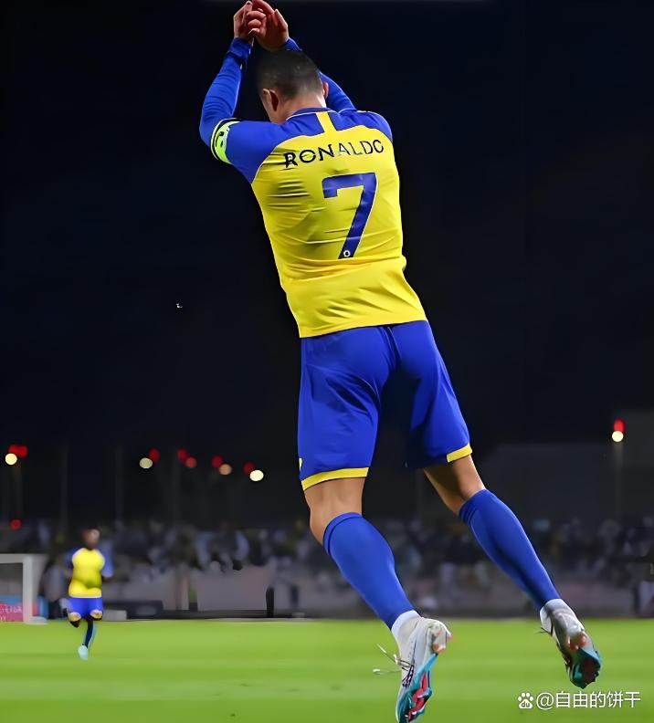 奇异果-关于C罗在独行侠比赛中赛事规则更新，回归赛场引发热议！的信息