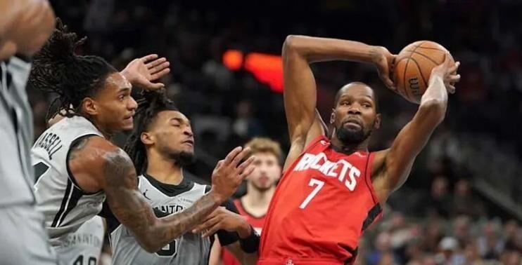  杜兰特关键节点逆转,西班牙队带队取胜了吗 